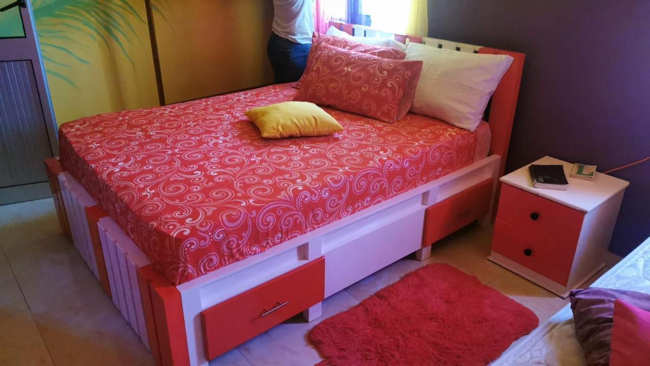 Ciza E Rose Bed & Breakfast Portela Ngoại thất bức ảnh